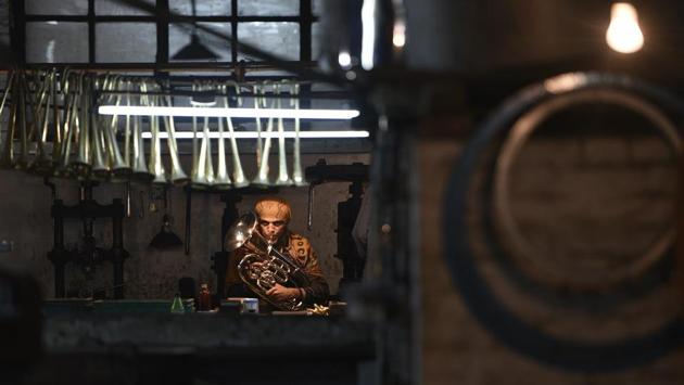 Back at Nadir Ali and Co.-- the factory housed in a heritage building with a magnificent fort-like facade has been a must-visit place for people with a passion for music. “Naushad, Dilip Kumar, Saira Banu, BR Chopra, Muzaffar Ali all have visited our factory,” said a proud Farhat Masud, a supevisor at the company. (Sanchit Khanna / HT Photo)