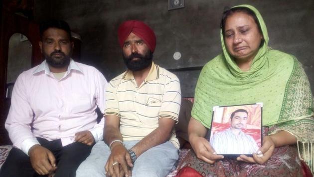Family members of Gobinder Singh, a native of Murar village of Kapurthala district, mourn his death following confirmation by Sushma Swaraj that he had been killed in Iraq. The sole breadwinner of the family, Gobinder went to work in a construction company in Iraq in 2013 to shore up his domestic finances after taking a loan of Rs 1.5 lakh. (HT Photo) Family members of Gobinder Singh, a native of Murar village of Kapurthala district, mourn his death following confirmation by Sushma Swaraj that he had been killed in Iraq. The sole breadwinner of the family, Gobinder went to work in a construction company in Iraq in 2013 to shore up his domestic finances after taking a loan of Rs 1.5 lakh. (HT Photo)