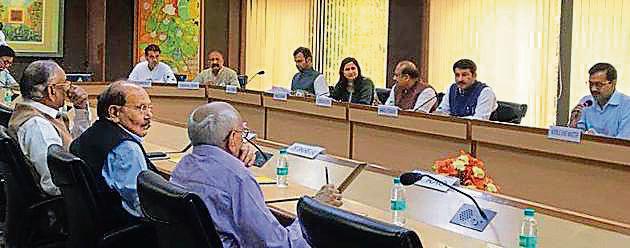 The ‘all-party’ meeting with the SC committee held at Delhi Secretariat, was attended by chief minister Arvind Kejriwal and Delhi BJP chief Manoj Tiwari (SOURCED) The ‘all-party’ meeting with the SC committee held at Delhi Secretariat, was attended by chief minister Arvind Kejriwal and Delhi BJP chief Manoj Tiwari (SOURCED)