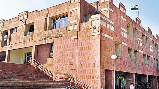 The JNU teachers’ association (JNUTA) criticised the move and said the policy will promote commercialisation and privatisation. (HT File Photo) The JNU teachers’ association (JNUTA) criticised the move and said the policy will promote commercialisation and privatisation. (HT File Photo)