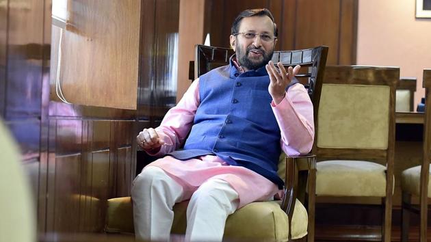 Minister of human resource development Prakash Javadekar also said the government was setting up online learning courses. The government will transform education by providing 15 lakh digital blackboards from Class 9 to the undergraduate level.(Raj K Raj/HT File Photo)