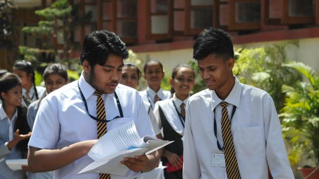 Students coming out of Kendriya Vidyalaya no 1 after appearing in CBSE Class 10 social science exam in Bhopal on Thursday. (Mujeeb Faruqui/HT Photo) Students coming out of Kendriya Vidyalaya no 1 after appearing in CBSE Class 10 social science exam in Bhopal on Thursday. (Mujeeb Faruqui/HT Photo)