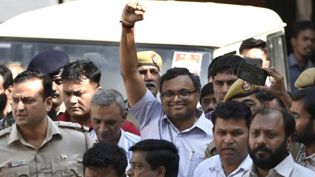 The Delhi High Court granted bail to Karti Chidambaram, son of senior Congress leader P Chidamabaram, in the INX Media corruption case. Justice SP Garg directed him to furnish a surety of Rs 10 lakh and imposed additional conditions including that he will seek prior permission of the CBI if he wants to leave the country. His passport is already deposited with the authorities, his lawyers had earlier told the court. (Sushil Kumar / HT Photo) 