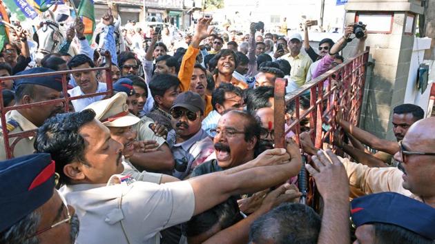 Members of Patit Pavan Sanghatna protest against the new proposed parking policy. (Pratham Gokhale/HT Photo)
