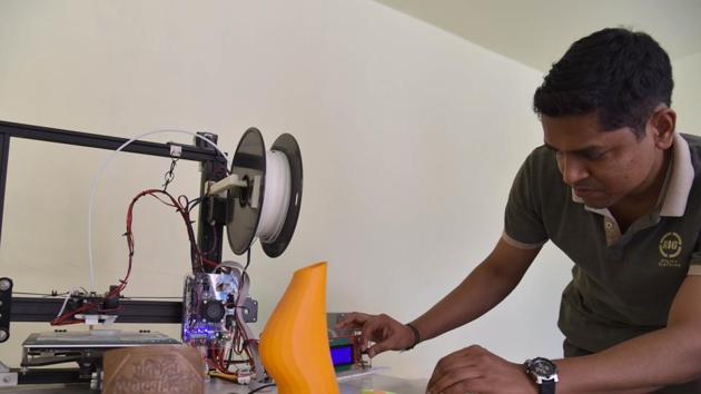 The Heramb MakerLab was established in April 2014 by 39-year-old IT professional, Atul Yadav.(HT PHOTO)