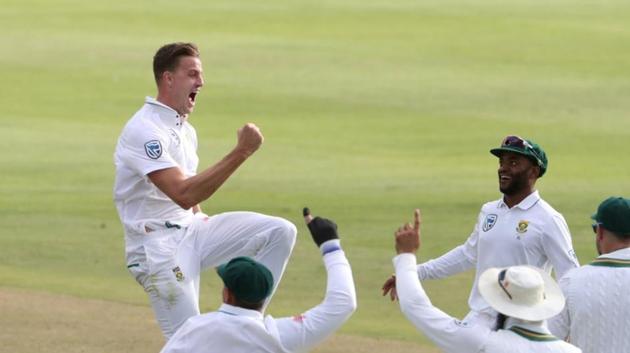 South Africa seamer Morne Morkel ripped through the Australian batting line-up to inflict a comprehensive 322-run defeat in the controversial third Test in Cape Town on Sunday.(REUTERS)