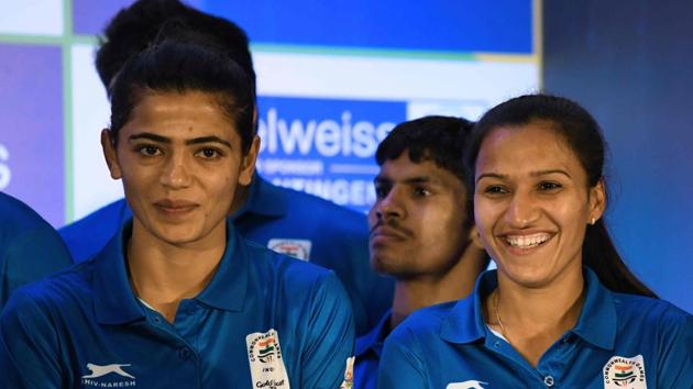 Indian women’s national hockey team captain Rani (R) will hope to lead the side to glory at the Gold Coast Commonwealth Games 2018. (AFP) Indian women’s national hockey team captain Rani (R) will hope to lead the side to glory at the Gold Coast Commonwealth Games 2018. (AFP)
