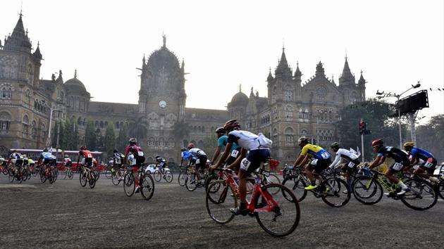 Cyclists make their way in a non-competitive route at Chhatrapati Shivaji Maharaj Terminus. Around 175 professional cyclists participated in the 52nd Giant-Starkenn Mumbai-Pune cycle race which started from RK Studio, Chembur, in Mumbai on March 25. (Anshuman Poyrekar/HT Photo) Cyclists make their way in a non-competitive route at Chhatrapati Shivaji Maharaj Terminus. Around 175 professional cyclists participated in the 52nd Giant-Starkenn Mumbai-Pune cycle race which started from RK Studio, Chembur, in Mumbai on March 25. (Anshuman Poyrekar/HT Photo)