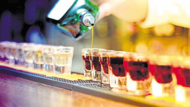 A total of 19.6 lakh proof litre (PL) countrymade liquor, 15.3 lakh PL English liquor and 14.8 lakh bulk litre (BL) beer has been allotted for the district stock. (Representative image) A total of 19.6 lakh proof litre (PL) countrymade liquor, 15.3 lakh PL English liquor and 14.8 lakh bulk litre (BL) beer has been allotted for the district stock. (Representative image)