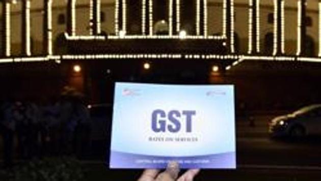 Till March 25, 1.05 crore taxpayers have been registered under GST.(Arun Sharma/HT PHOTO) Till March 25, 1.05 crore taxpayers have been registered under GST.(Arun Sharma/HT PHOTO)