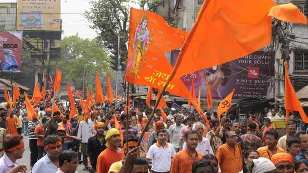 VHP supporters take out a religious procession to celebrate Ram Navami in, Jadavpur area in Kolkata, on March 25, 2018.(Samir Jana/HT Photo)