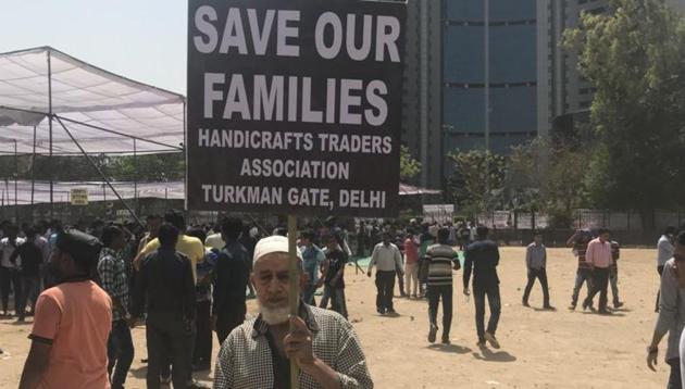 M Rasik, a 71-year-old trader from Turkman Gate, says: “I work in a small handicrafts shop. If it shuts down, what will I eat? No government cares about the poor.”(Ritam Halder / HT)