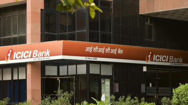 Banks need to disclose the amount of securities they keep under the ‘held-to-maturity’ segment under which the papers are held until maturity and cannot be used for intraday trading. (Ramesh Pathania/HT Photo) Banks need to disclose the amount of securities they keep under the ‘held-to-maturity’ segment under which the papers are held until maturity and cannot be used for intraday trading. (Ramesh Pathania/HT Photo)