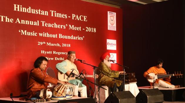 The teachers enjoy their day at PACE Teachers' Meet at Hotel Hyatt in New Delhi on Thursday.(Sushil Kumar/HT PHOTO)
