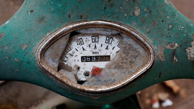 A broken speedometer is seen on an abandoned Vespa scooter, in a Karachi street corner. In Lahore, close to the Indian border, Vespa owners often have to settle for Indian-made parts or ask for mechanics to fashion new pieces of bodywork from scratch. (Akhtar Soomro / REUTERS) A broken speedometer is seen on an abandoned Vespa scooter, in a Karachi street corner. In Lahore, close to the Indian border, Vespa owners often have to settle for Indian-made parts or ask for mechanics to fashion new pieces of bodywork from scratch. (Akhtar Soomro / REUTERS)