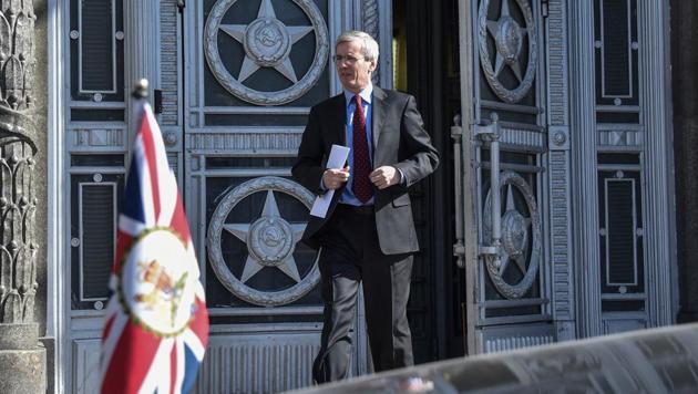 British ambassador to Russia Laurie Bristow leaves the Russian Foreign Ministry headquarters in Moscow on March 30, 2018. Russia had summoned the ambassadors of a number of nations including Britain, France, Germany and Canada to inform them of retaliatory measures after a coordinated campaign by the UK and its allies over a nerve agent attack on a former spy. (AFP Photo) British ambassador to Russia Laurie Bristow leaves the Russian Foreign Ministry headquarters in Moscow on March 30, 2018. Russia had summoned the ambassadors of a number of nations including Britain, France, Germany and Canada to inform them of retaliatory measures after a coordinated campaign by the UK and its allies over a nerve agent attack on a former spy. (AFP Photo)