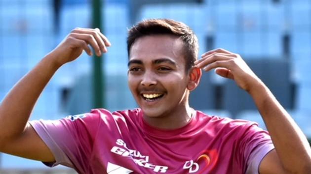 Prithvi Shaw will be expected to fire all cylinders after a triumphant U-19 World Cup campaign. (HT Photo)