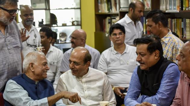 BJP leader Yashwant Sinha along with others at the meet on Saturday in Mumbai.(Kunal Patil/HT Photo) BJP leader Yashwant Sinha along with others at the meet on Saturday in Mumbai.(Kunal Patil/HT Photo)