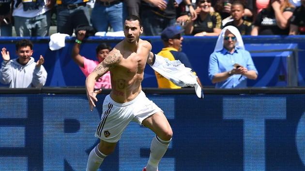 Zlatan Ibrahimovic scored an injury-time winner as the Los Angeles Galaxy fought back from three goals down to beat Los Angeles FC 4-3.(AFP)