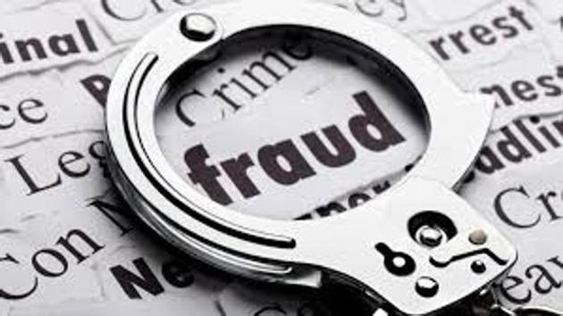 A cyber-fraudster cheated a Mumbai businessman of Rs5.27 lakh.(HT File (Representational Image))