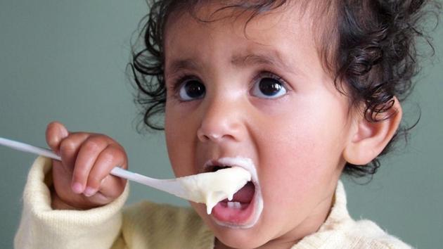 Babies, who were never breastfed or breastfed for less than four months, were most likely to be introduced to foods too early.(Shutterstock) Babies, who were never breastfed or breastfed for less than four months, were most likely to be introduced to foods too early.(Shutterstock)