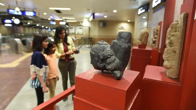 The National Museum has similarly set up a Museum Replica Corner with 11 displays at Udyog Bhawan. These displays provide a sampling of the National Museum’s collections and other art-related activities. The idea behind the initiative is also to direct commuters to the Museum itself, a 5-minute walk from the Udyog Bhavan station. (Raj K Raj / HT Photo) The National Museum has similarly set up a Museum Replica Corner with 11 displays at Udyog Bhawan. These displays provide a sampling of the National Museum’s collections and other art-related activities. The idea behind the initiative is also to direct commuters to the Museum itself, a 5-minute walk from the Udyog Bhavan station. (Raj K Raj / HT Photo)