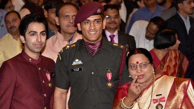 MS Dhoni (C) is the second Indian cricketer after Kapil Dev to be conferred with this coveted award. (PTI)