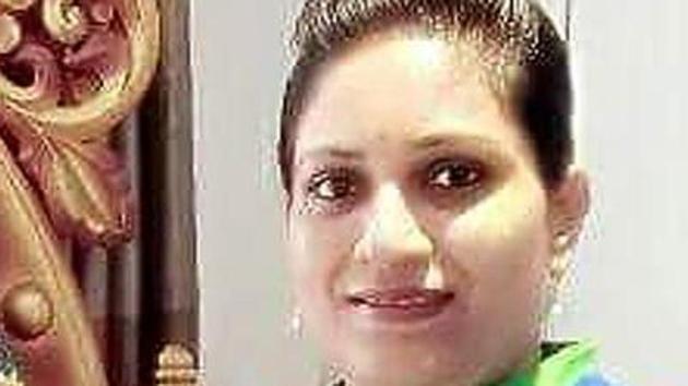 Navi Mumbai Cop Murder Police Rent Special Equipment To Locate Her Mortal Remains Hindustan Times Abhay karandikar is an indian educator, engineer and advisor, best known for his work in telecommunication sector in india. navi mumbai cop murder police rent