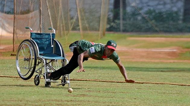 In the second match, the Bangladesh team won by 3 wicket against India at Goregoan Sports club, Mumbai. (Satyabrata Tripathy/HT Photo) 