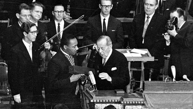 Martin Luther King Jr. receives the Nobel Peace Prize from Gunnar Jahn, chairman of the Nobel Committee, in Oslo, Norway on December 10, 1964. Its 12th American recipient, King called the prize a tribute to Americans who followed the precepts of non-violence and said during his acceptance that he regarded it a sign that world public opinion was on the side of those struggling for freedom and dignity. (AP File) Martin Luther King Jr. receives the Nobel Peace Prize from Gunnar Jahn, chairman of the Nobel Committee, in Oslo, Norway on December 10, 1964. Its 12th American recipient, King called the prize a tribute to Americans who followed the precepts of non-violence and said during his acceptance that he regarded it a sign that world public opinion was on the side of those struggling for freedom and dignity. (AP File)