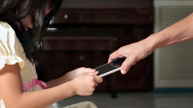 The findings suggest that most parental-control apps attempt to control what teens can do online, but ultimately do little to keep them safe online. (Getty Images/iStockphoto) The findings suggest that most parental-control apps attempt to control what teens can do online, but ultimately do little to keep them safe online. (Getty Images/iStockphoto)