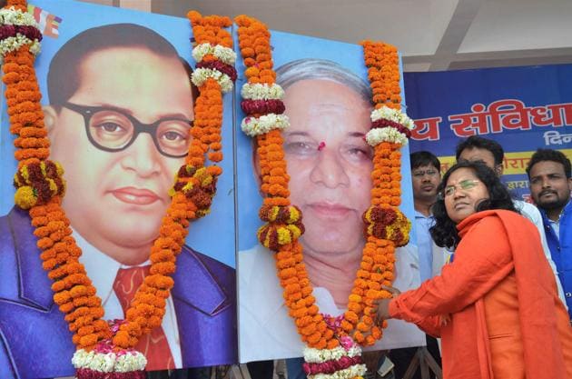 BJP MP Savitri Bai Phule offering tributes to dalit icons Bhimrao Ambedkar and Kansiram during a rally in Lucknow.(File Photo) BJP MP Savitri Bai Phule offering tributes to dalit icons Bhimrao Ambedkar and Kansiram during a rally in Lucknow.(File Photo)