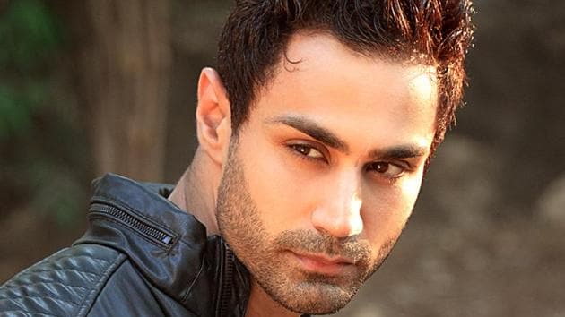 Fitness model-turned-actor Karan Oberoi