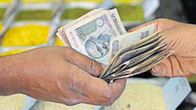 RBI said it expects that overall food inflation should remain under check on the assumption of a normal monsoon and effective supply management by the government.(AFP Photo) RBI said it expects that overall food inflation should remain under check on the assumption of a normal monsoon and effective supply management by the government.(AFP Photo)