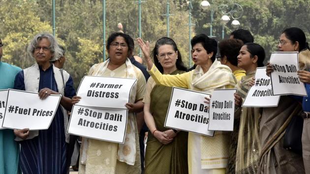 UPA Chairperson Sonia Gandhi, MP Kumari Selja and other party MPs protest during an opposition party members’ protest at the Parliament during the Budget session in New Delhi on April 05, 2018. (Sonu Mehta / HT Photo) UPA Chairperson Sonia Gandhi, MP Kumari Selja and other party MPs protest during an opposition party members’ protest at the Parliament during the Budget session in New Delhi on April 05, 2018. (Sonu Mehta / HT Photo)