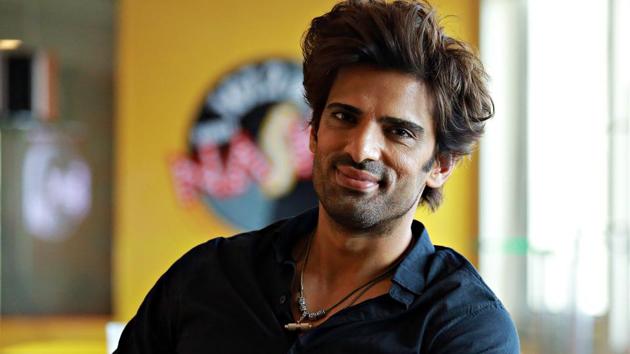 Television actor Mohit Malik plans to record a song for his ongoing show, Kullfi Kumarr Bajewala.(Photo: Amal KS/HT)