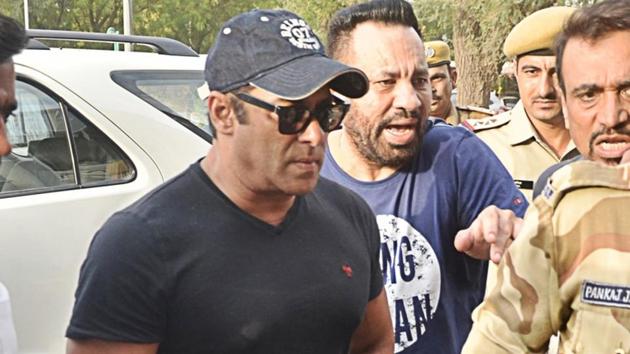Jodhpur: Actor Salman Khan seen at Jodhpur Airport as he left for Mumbai on April 7.(IANS) Jodhpur: Actor Salman Khan seen at Jodhpur Airport as he left for Mumbai on April 7.(IANS)