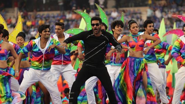 Prabhu Deva entertained the crowd with his amazing dance moves. (BCCI )