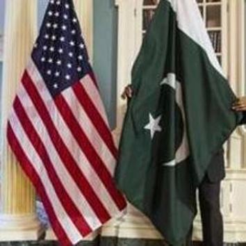 File photo of the US and Pakistani flags.(Reuters)