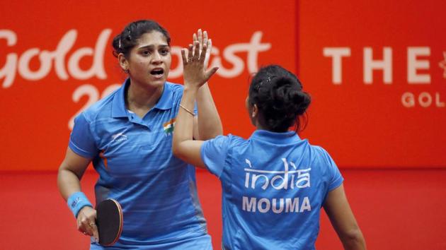 India women’s table tennis team defeated Singapore 3-1 in the 2018 Commonwealth Games to clinch the gold medal.(REUTERS)