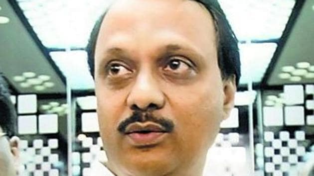 Fadnavis had recently lashed out at the NCP supremo for targeting him over the alleged spending on tea and hospitality in chief minister’s office. (HT FILE) Fadnavis had recently lashed out at the NCP supremo for targeting him over the alleged spending on tea and hospitality in chief minister’s office. (HT FILE)