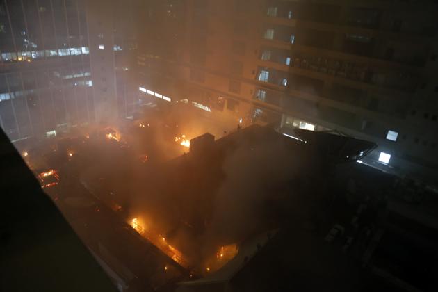 The Kamala Mills fire in December last year led the civic body to initiate a crack down on non-compliant eateries in the city(HT file photo)