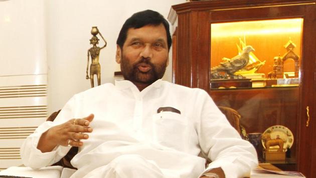 Union minister for consumer affairs and food & public distribution, Ram Vilas Paswan.(Arvind Yadav/ HT File Photo)