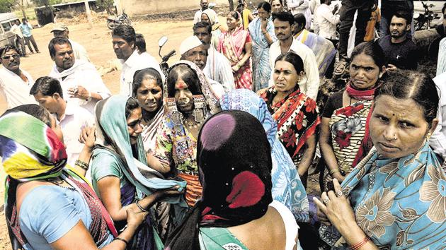 Relatives of accident victims are seen outside Satara civil hospital on Tuesday. The Pune-Bengaluru highway accident has completely wiped out atleast two families. (HT PHOTO) Relatives of accident victims are seen outside Satara civil hospital on Tuesday. The Pune-Bengaluru highway accident has completely wiped out atleast two families. (HT PHOTO)