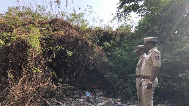 On April 4, the police found her body in the bushes, around 300m away from her house. Her hands had been cut. (Praful Gangurde/HT) On April 4, the police found her body in the bushes, around 300m away from her house. Her hands had been cut. (Praful Gangurde/HT)