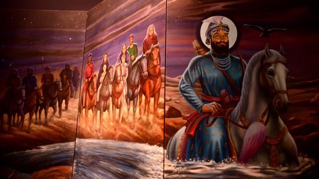 Guru Gobind Singh crosses the river Sarsa after vacating his fort following the siege of Anandpur. (Ravi Kumar/HT) Guru Gobind Singh crosses the river Sarsa after vacating his fort following the siege of Anandpur. (Ravi Kumar/HT)