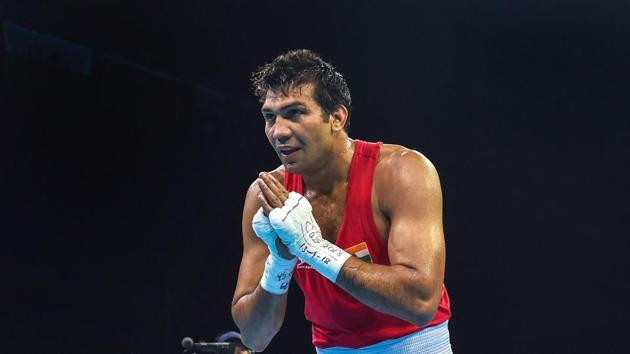 Indian boxer Manoj Kumar is now taking on England’s Pat McCormack in the men’s 69 kg semi-final but suffered a shocking loss to settle for bronze. (PTI)