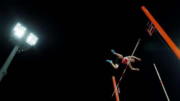 England’s Adam Hague in action during the men's pole vault final at Carrara Stadium on April 12, 2018. (Paul Childs / REUTERS)