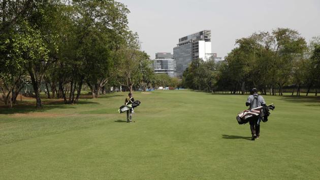The tournament was organised at the Poona Golf Course on Airport road in Yerawada in Pune. India’s top golfers like Ajeetesh Sandhu, Khalin Joshi, Rashid Khan, Chikkarangappa, Chiragh Kumar, Rahil Gangjee, Himmat Singh Rai and Viraj Madappa took part in the contest. (RAHUL RAUT/HT PHOTO) The tournament was organised at the Poona Golf Course on Airport road in Yerawada in Pune. India’s top golfers like Ajeetesh Sandhu, Khalin Joshi, Rashid Khan, Chikkarangappa, Chiragh Kumar, Rahil Gangjee, Himmat Singh Rai and Viraj Madappa took part in the contest. (RAHUL RAUT/HT PHOTO)