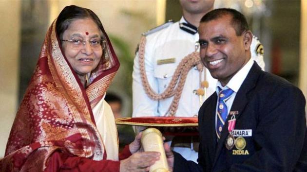Feted with the Arjuna award in 1991, Limba Ram was honoured with the Padma Shree by then President Pratibha Devisingh Patil in 2012.(HT File) Feted with the Arjuna award in 1991, Limba Ram was honoured with the Padma Shree by then President Pratibha Devisingh Patil in 2012.(HT File)